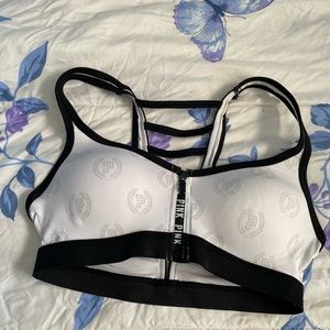 PINK ( Victoria Secret) sports bra